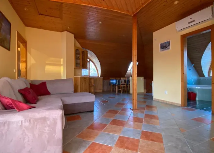 Ferienhaus House4u *